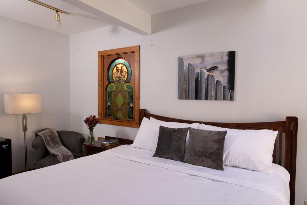 Riverboat Suites Galena Buitenkant foto
