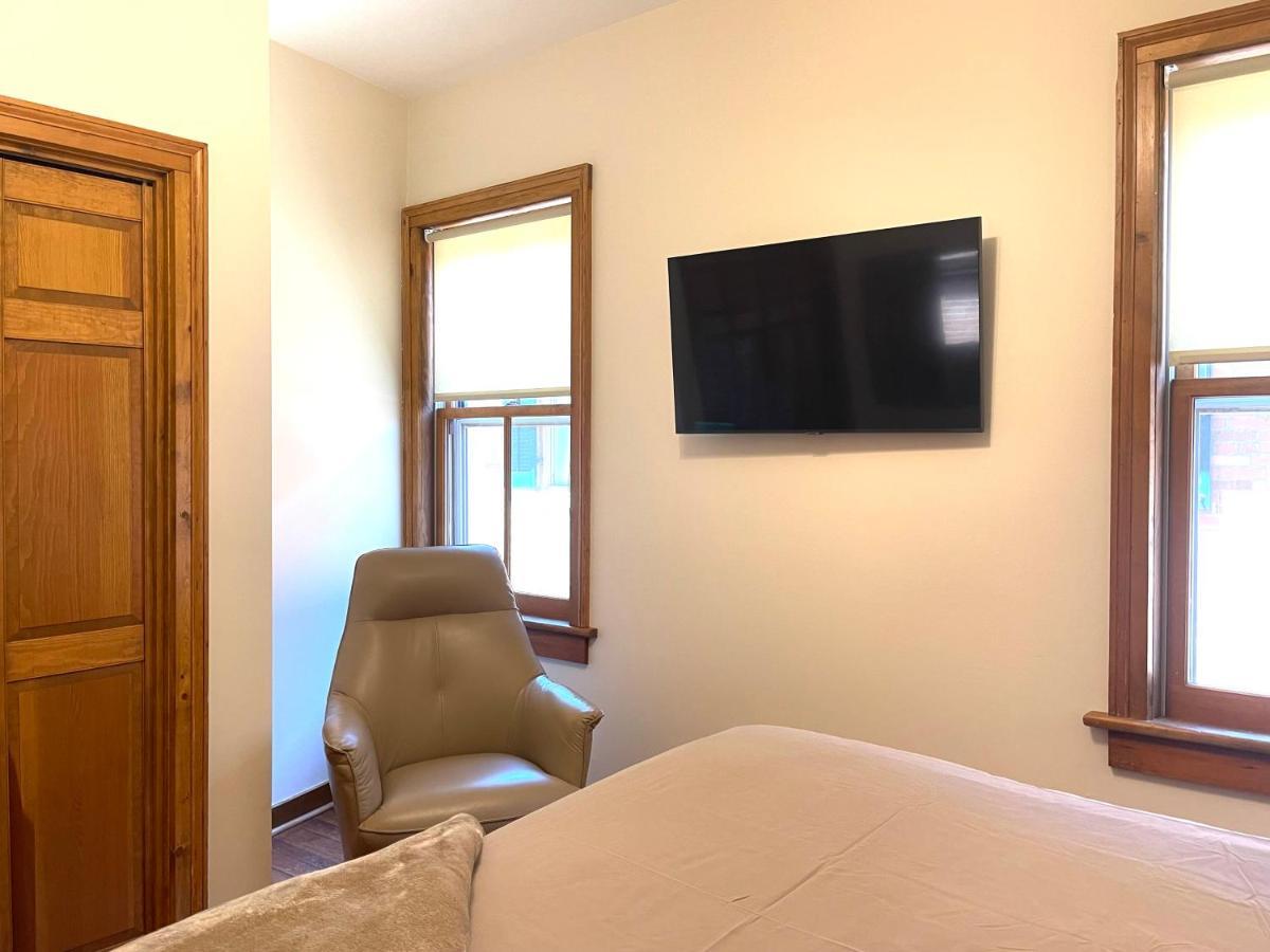 Riverboat Suites Galena Buitenkant foto