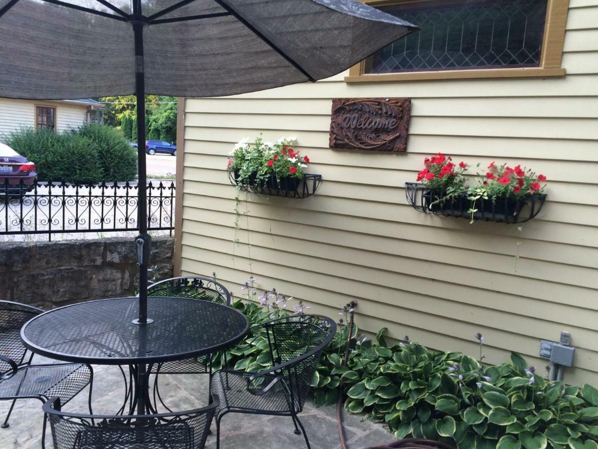 Riverboat Suites Galena Buitenkant foto
